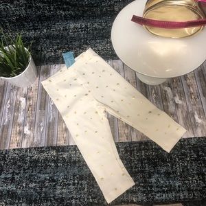NWT cream leggings w/gold ⭐️ ⭐️ size 12-18 months